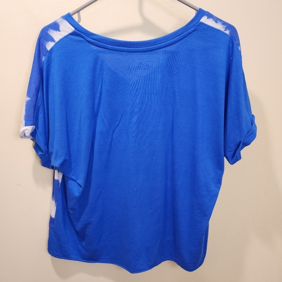 DISNEY women's Tie Dye Lose Crop top size L - Picture 5 of 8